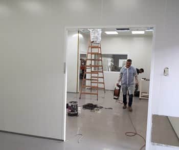 בניית חדרים נקיים