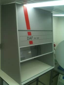 Bench top safety hood/cabinet